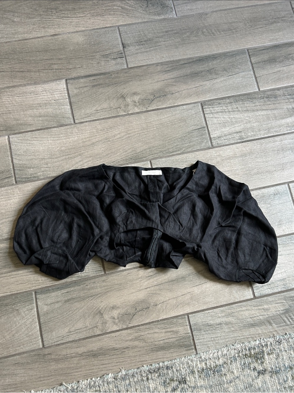 Faithfull the Brand Black Puff-Sleeve Cropped Top
